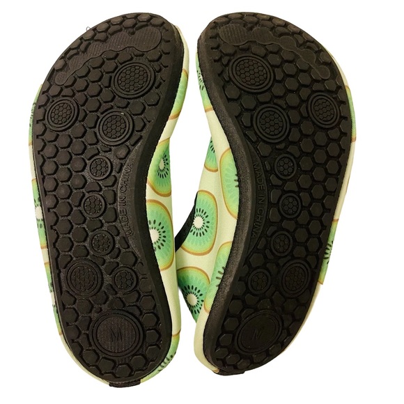 NEW Kids Water Shoes (E31) - Picture 3 of 9